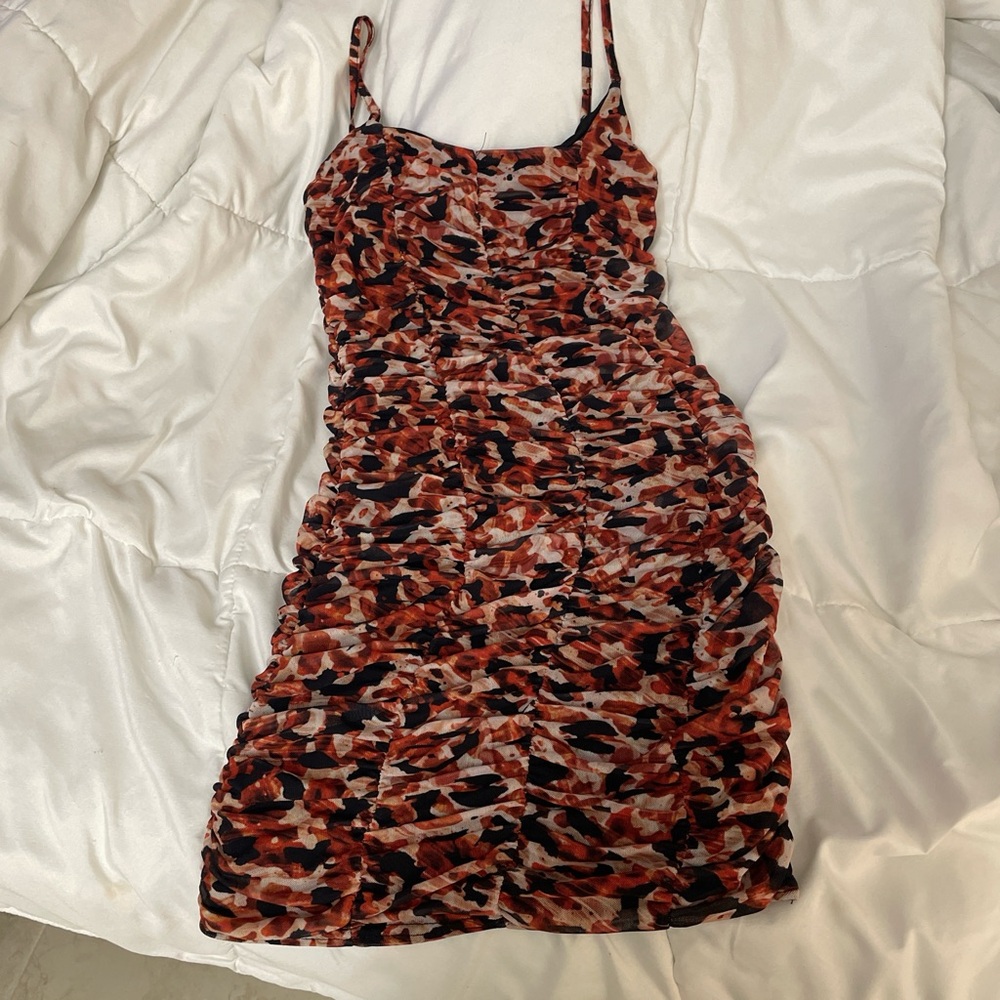 Pretty Little Thing mini dress